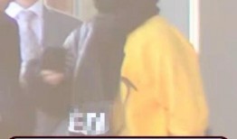 王嘉尔爆料恋情视频网,甜蜜互动引网友热议