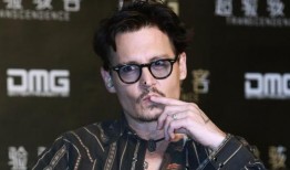 德普保姆爆料视频播放,揭秘好莱坞巨星家庭生活真相