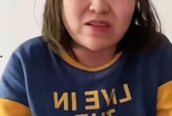 吃瓜吐槽的网红叫什么来着,揭秘网络红人的幕后故事